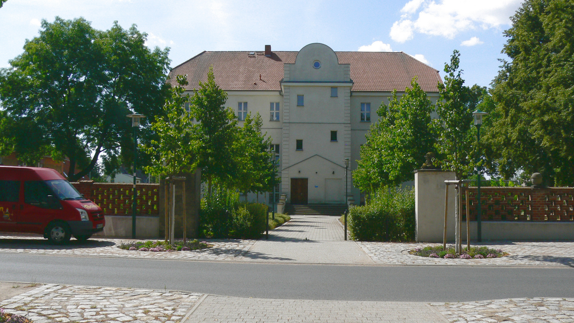 Lichterfelde Schloß mit Rockmobil Barnim Schorfheide Ortschronik Eberswalde