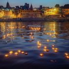 Lichterritual auf dem Ganges