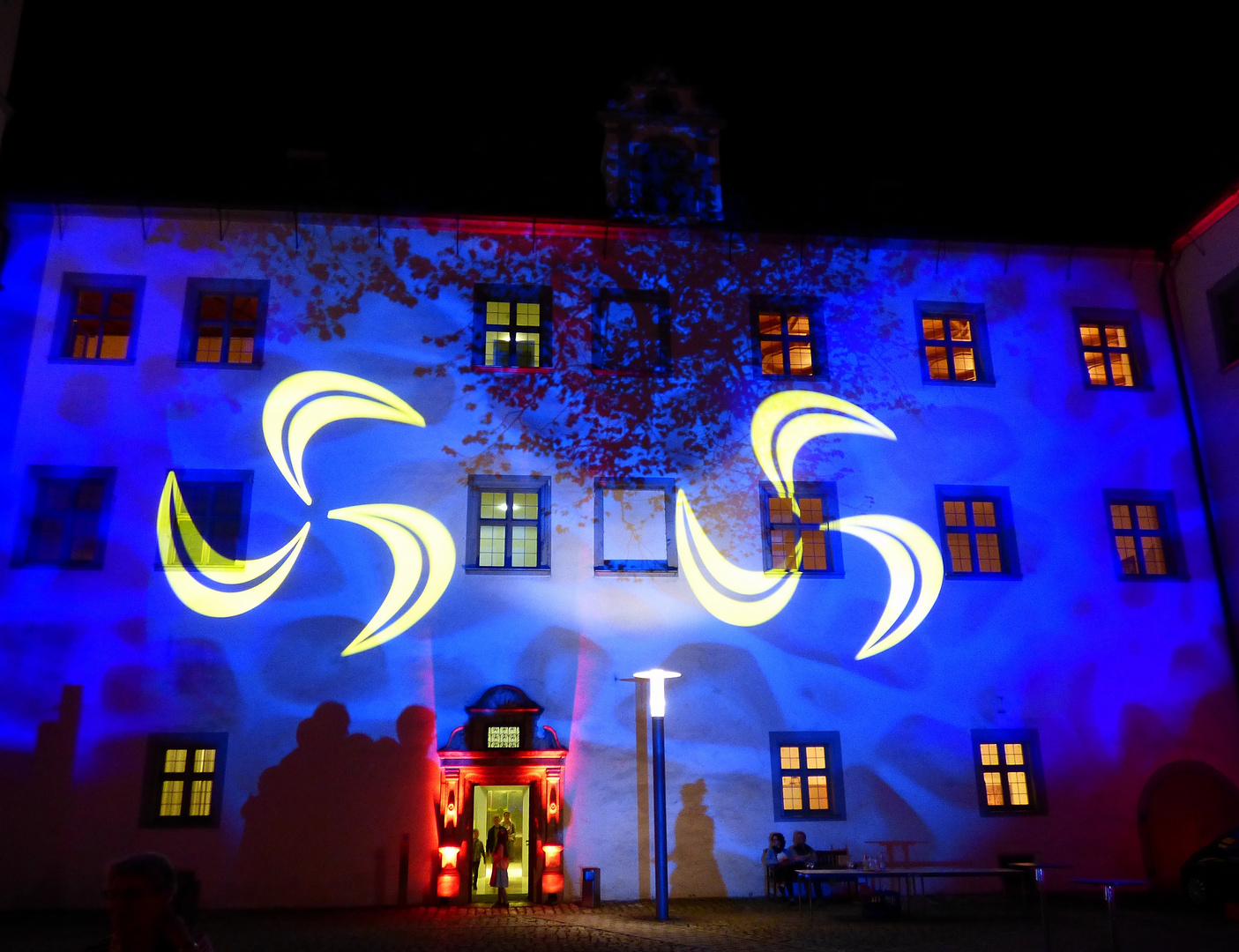 Lichtershow im Schloss Höchstädt 2