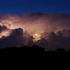 Lichterspiel im Wolkenhimmel