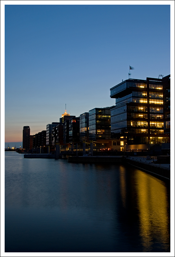 Lichterspiel in der Hafencity