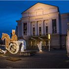 Lichterwelten vorm Opernhaus