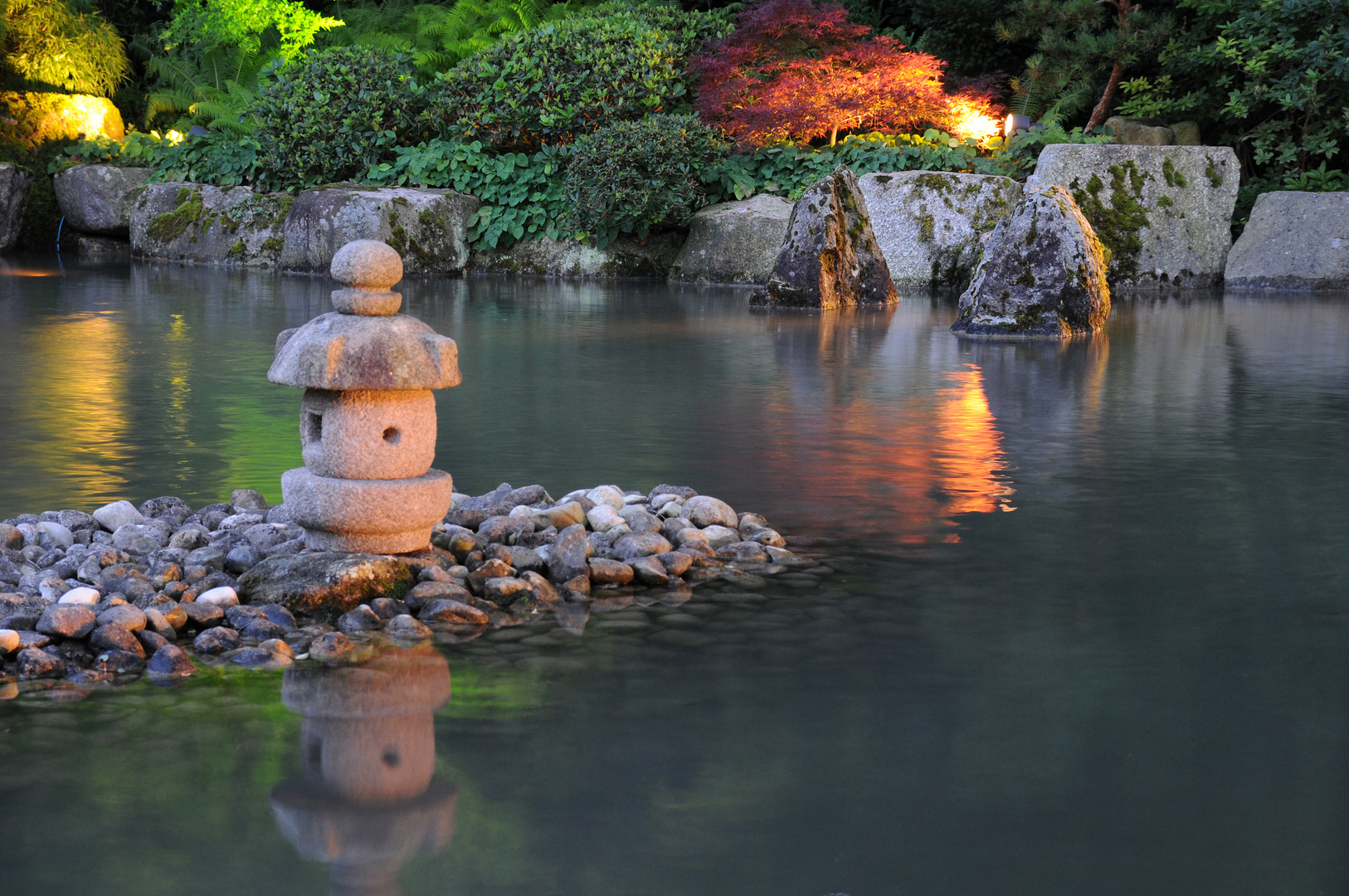 Lichterzauber im Japangarten