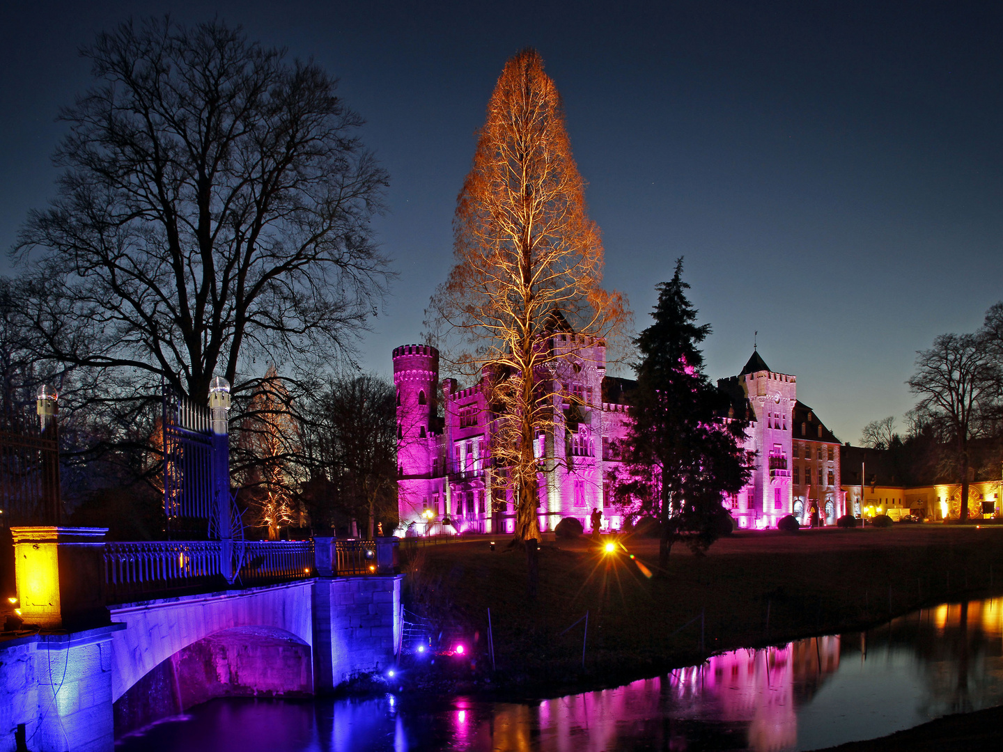 "Lichterzauber": Jagdschloss Herdringen bei Arnsberg (Sauerland)