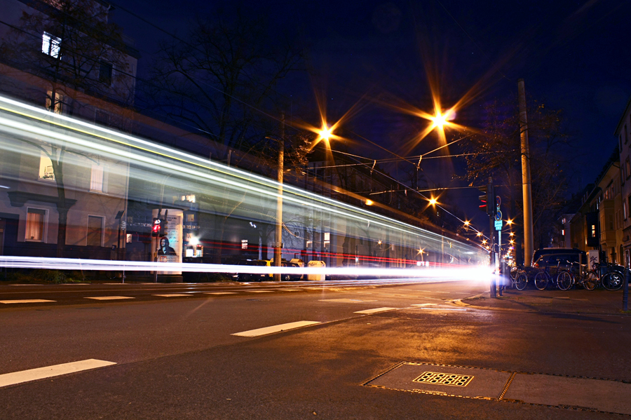 Lichtgeschwindigkeit