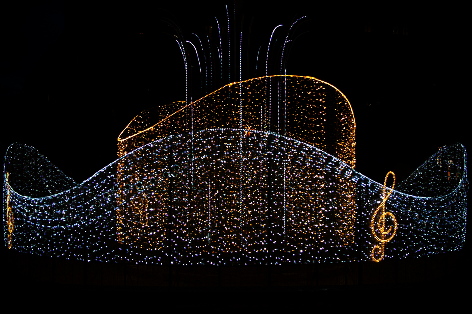 Lichtinstallation zur Weihnacht in Magdeburg