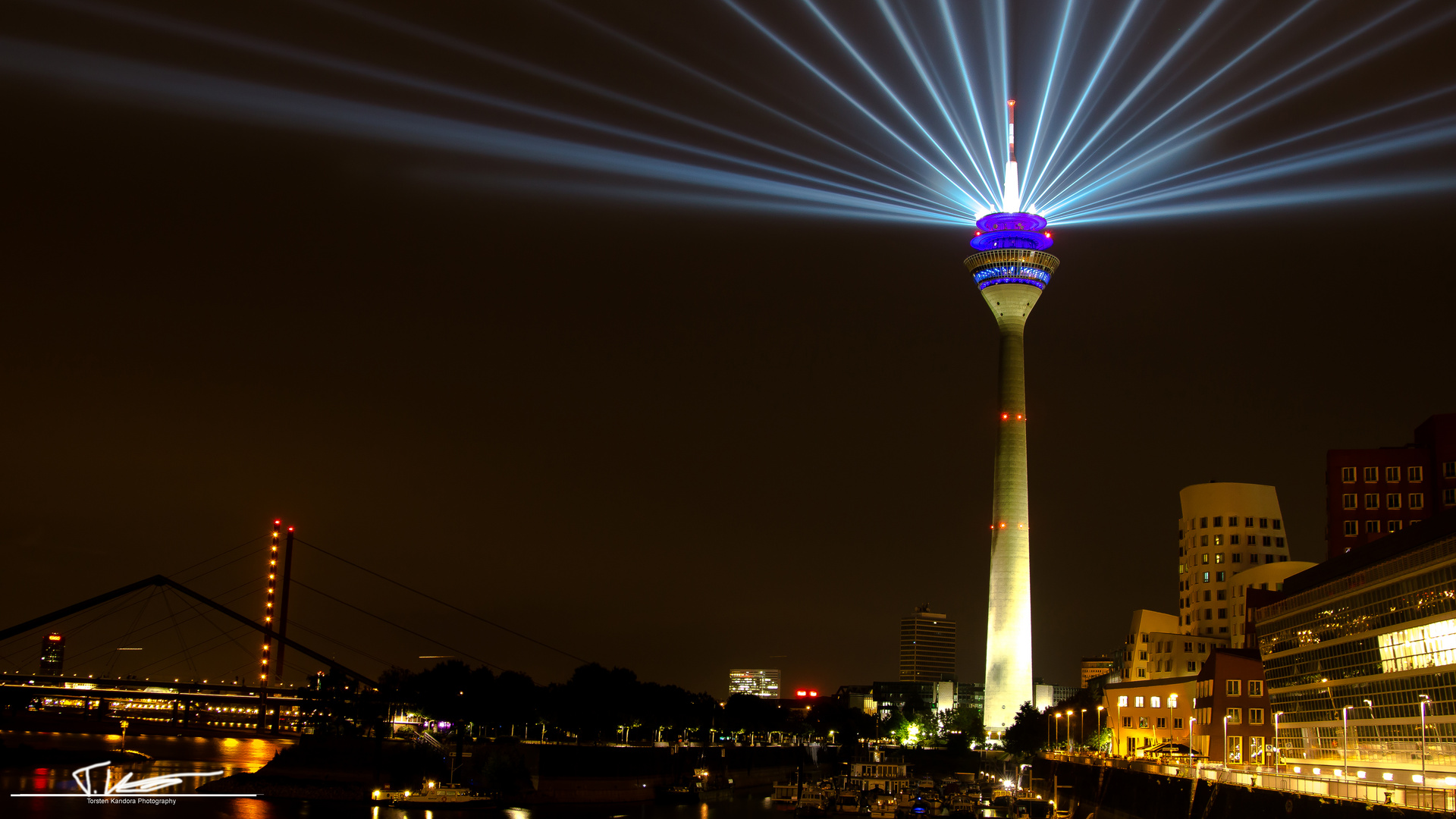 Lichtspektakel Rheintum