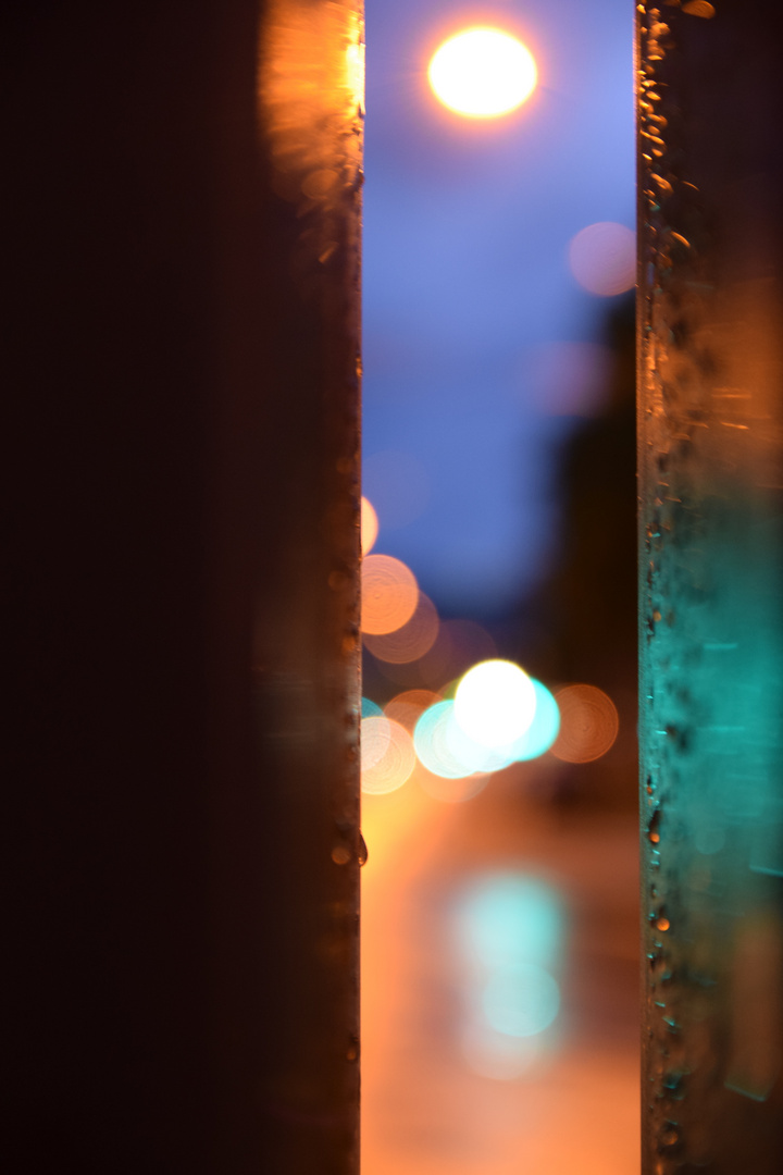 Lichtspiel der Straße bei Nacht