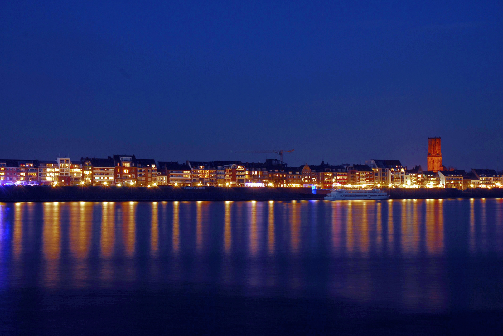 Lichtspiele am Rhein