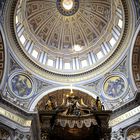 Lichtspiele im Petersdom