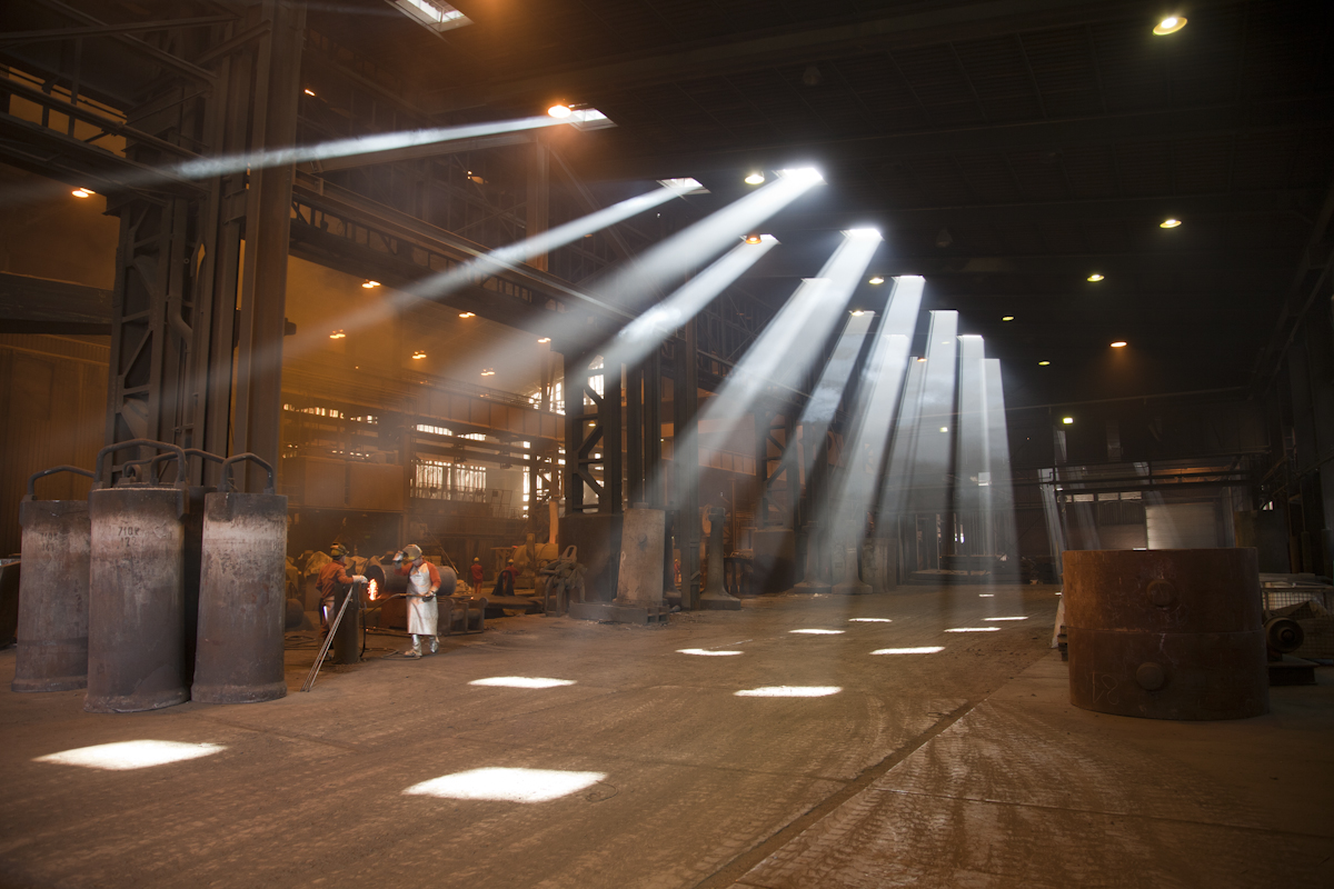 Lichtspiele im Stahlwerk