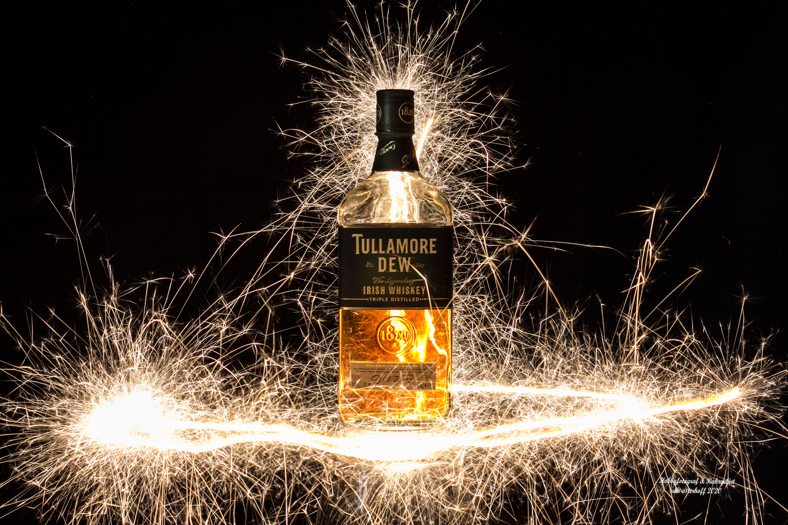 Lichtspielerei mit der Whisky Flasche