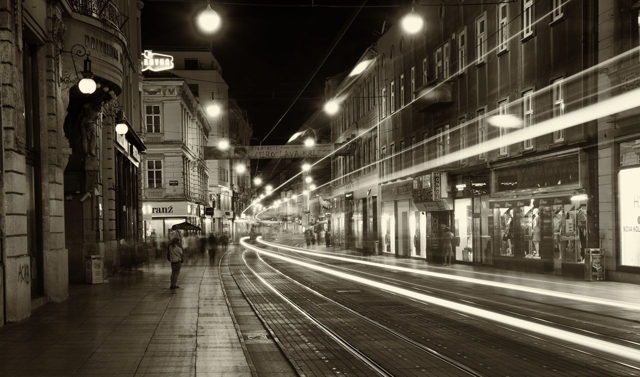 Lichtspuren in Zagreb