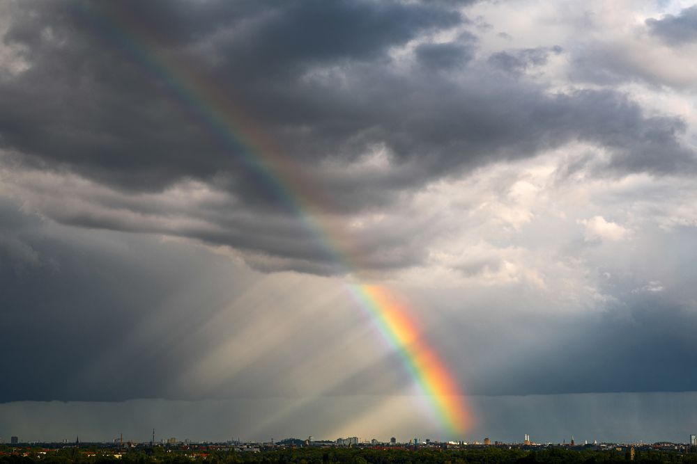 Lichtspuren nach dem Regen