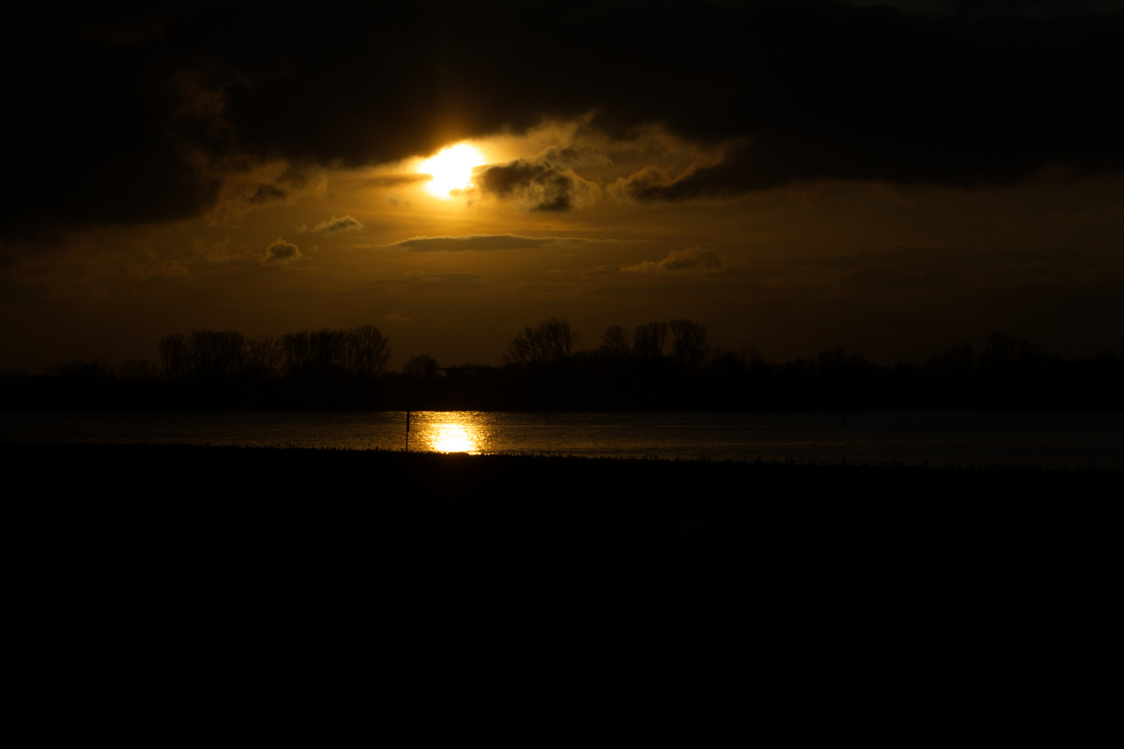 Lichtstimmung am Rhein