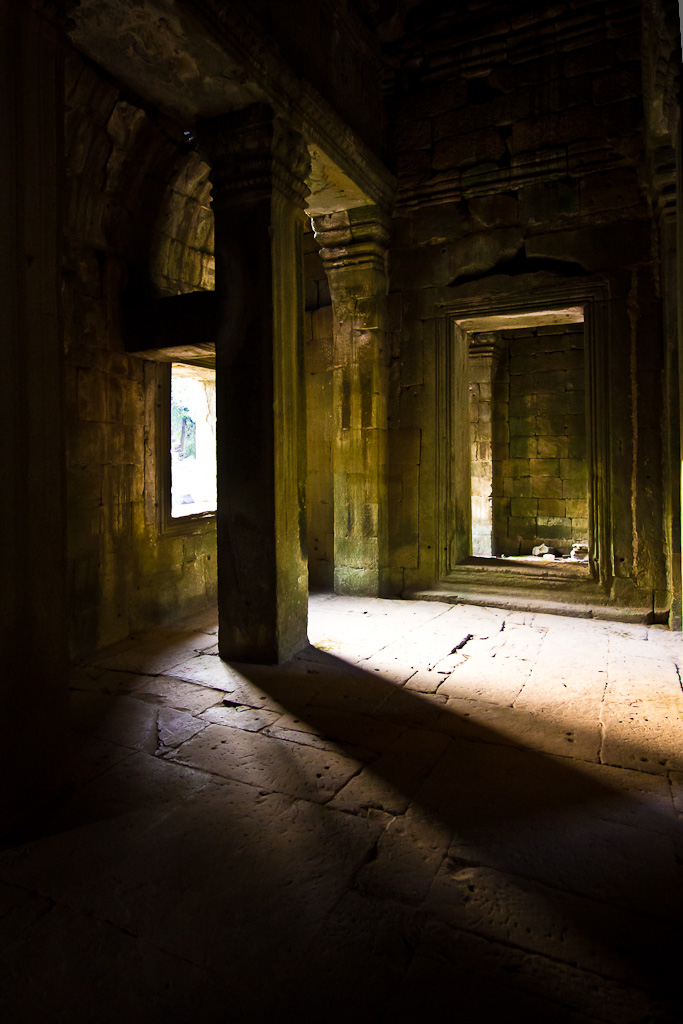 Lichtstimmung im Tempel