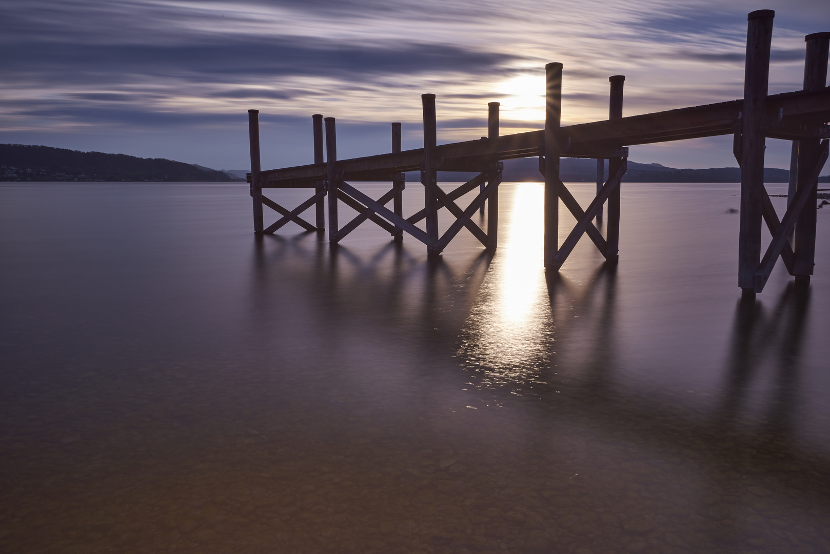 Lichtstrahl am Steg