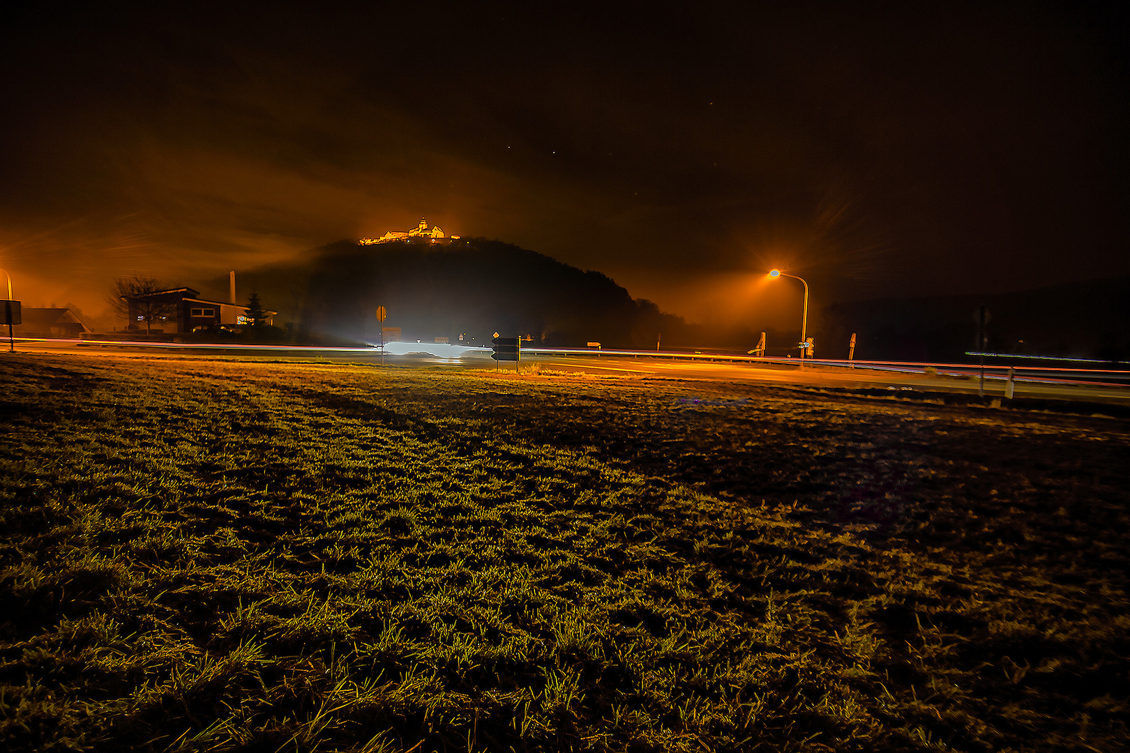 Lichtzieher mit Burg Breuberg