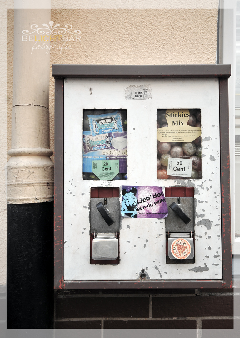 "lieb' doch wen du willst" Foto & Bild architektur, lost places