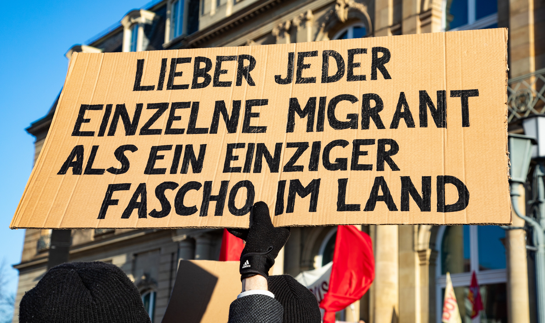 Lieber jeder einzelne Migrant...