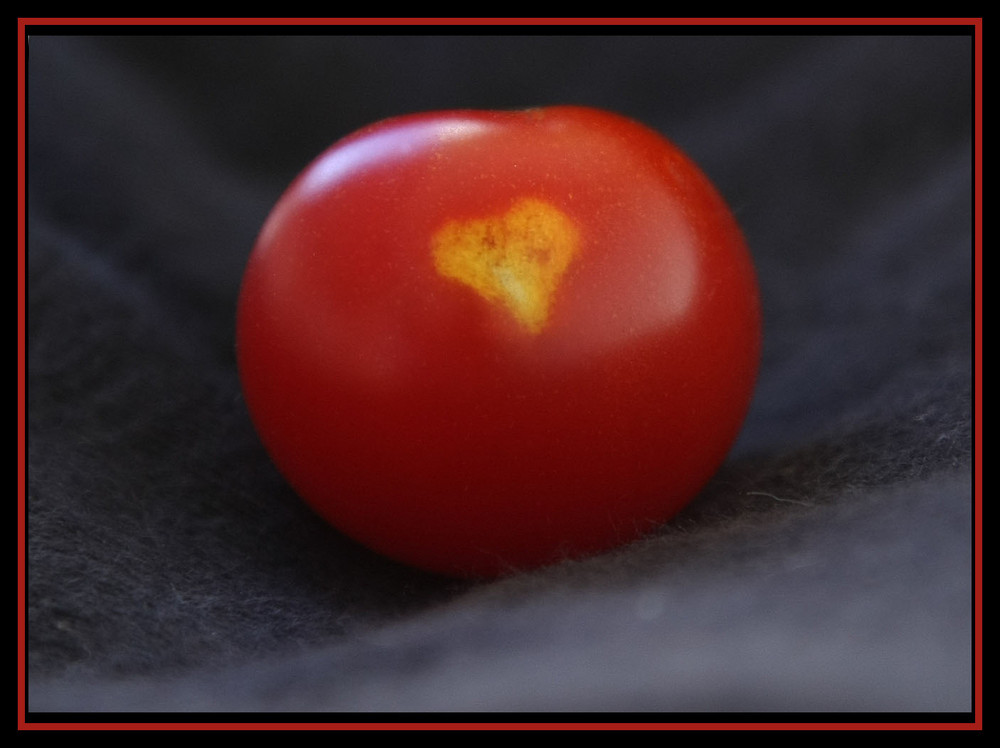 Liebes Apfel - Tomate