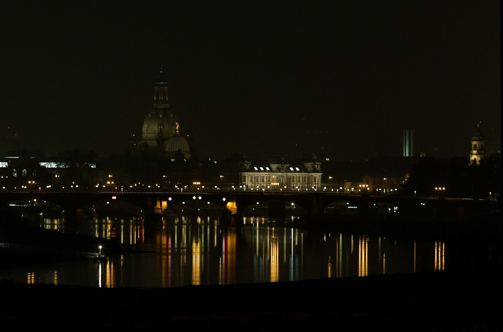 Liebesgrüße aus Dresden?