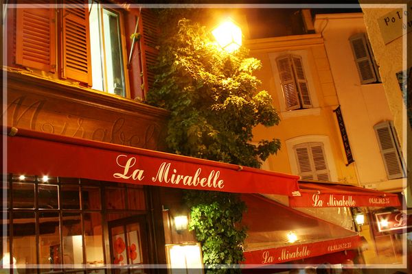 Liebevoll gestaltetes Restaurant in Cannes