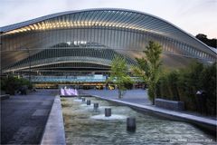 Liège-Guillemins Bahnhof der besonderen Art ...