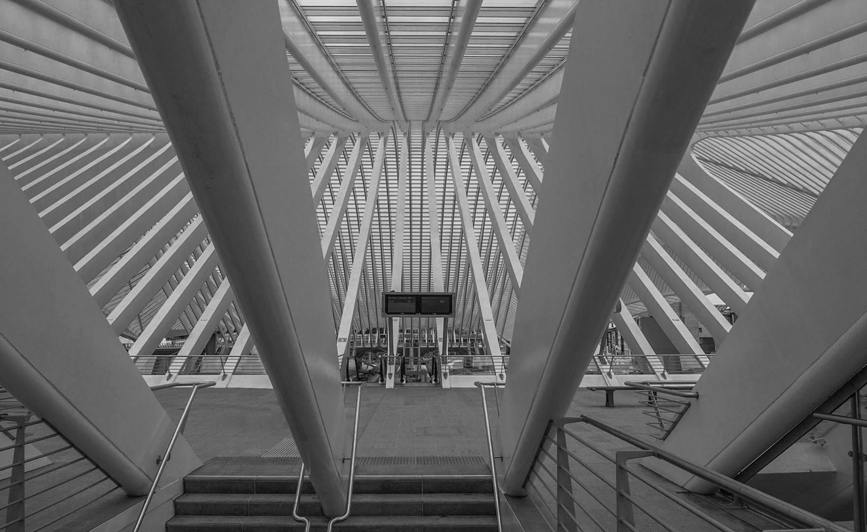 Liège-Guillemins railway station III