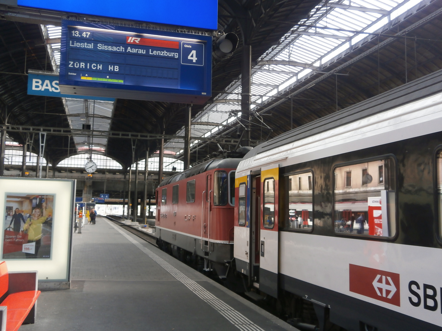 Liestal - Sissach - Aarau - Lenzburg - ZÜRICH HB