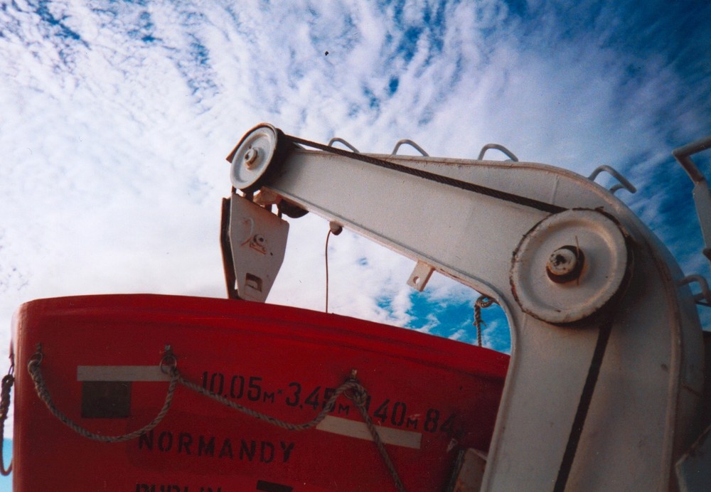 LIFE BOAT AT SEA