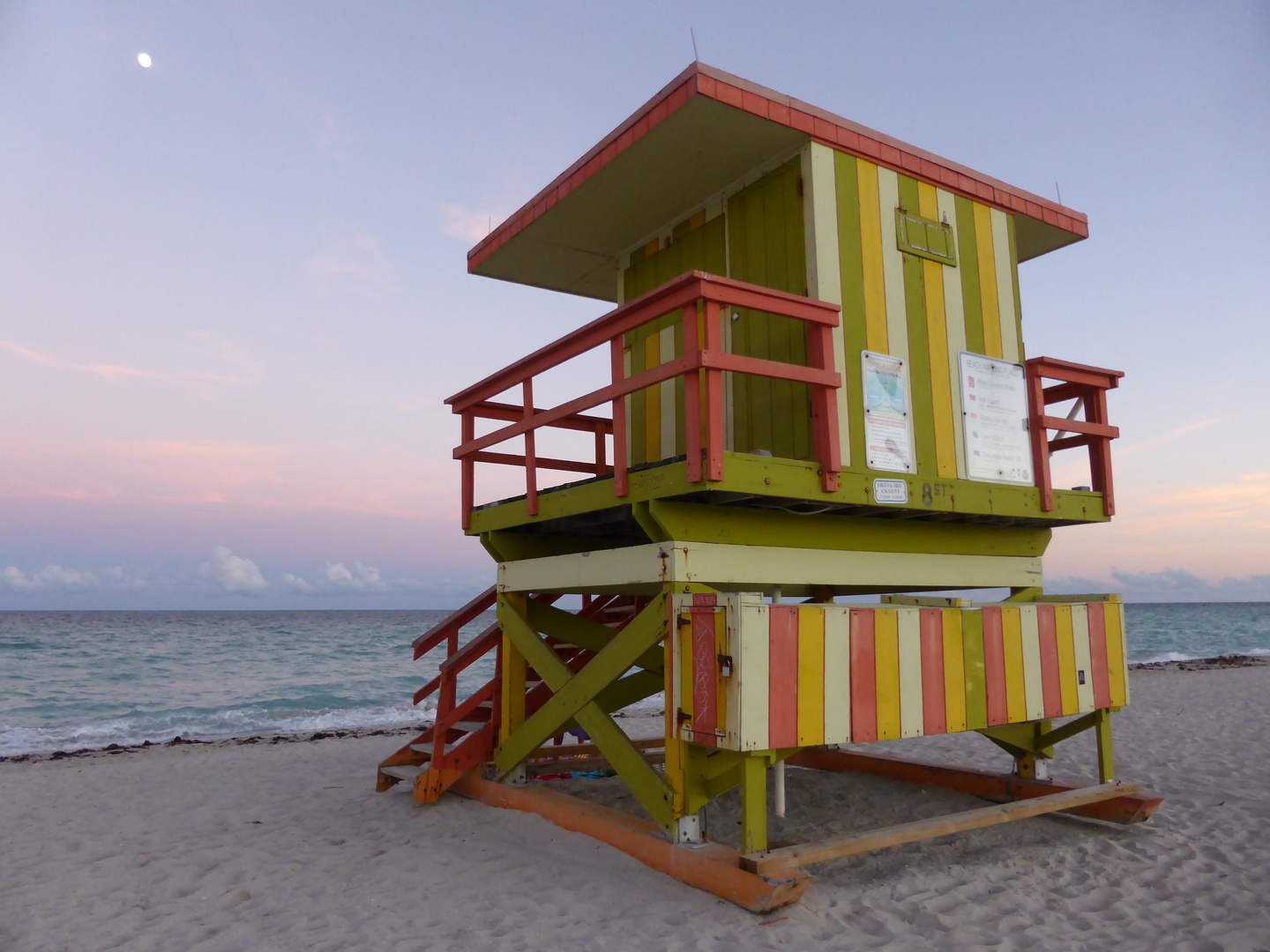 Life -guard tower at Miami Beach