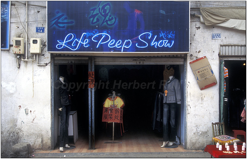 Life Peep Show