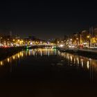 Liffey bei Nacht