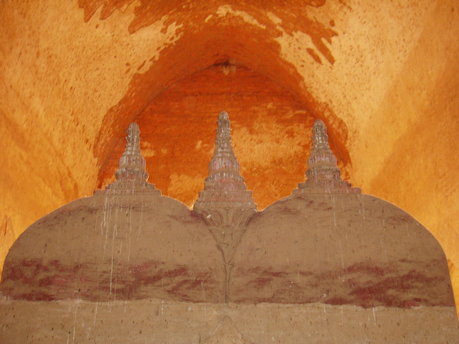 Light And Shadow In Bagan 2