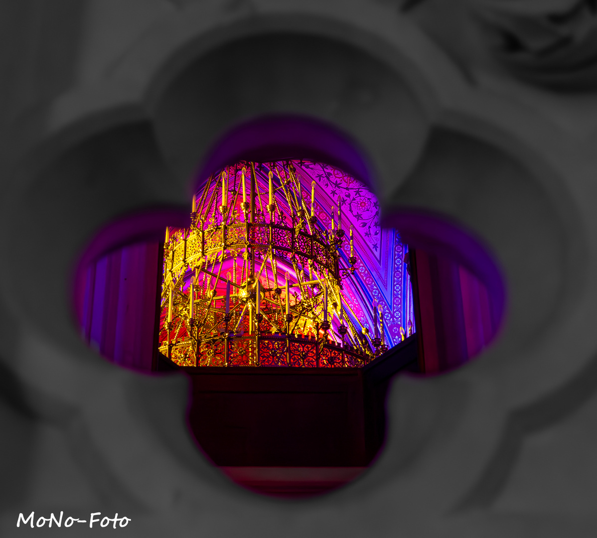 Light-Creation-Votivk_027