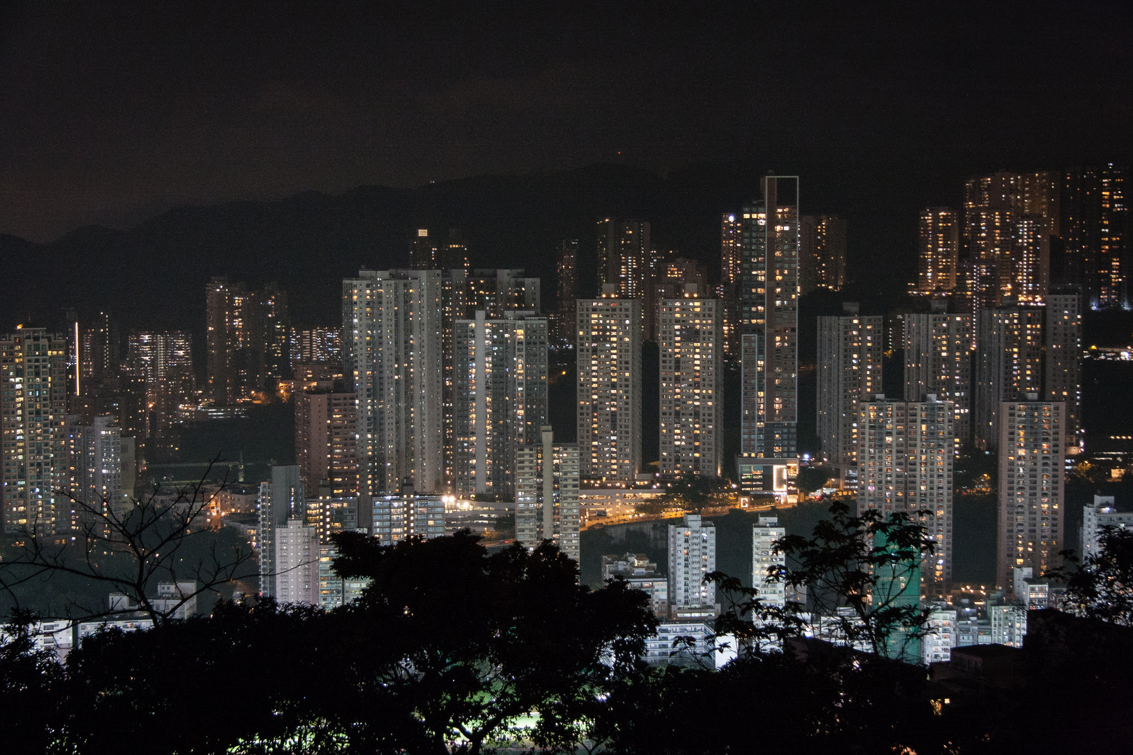 Light, Housing, Night!