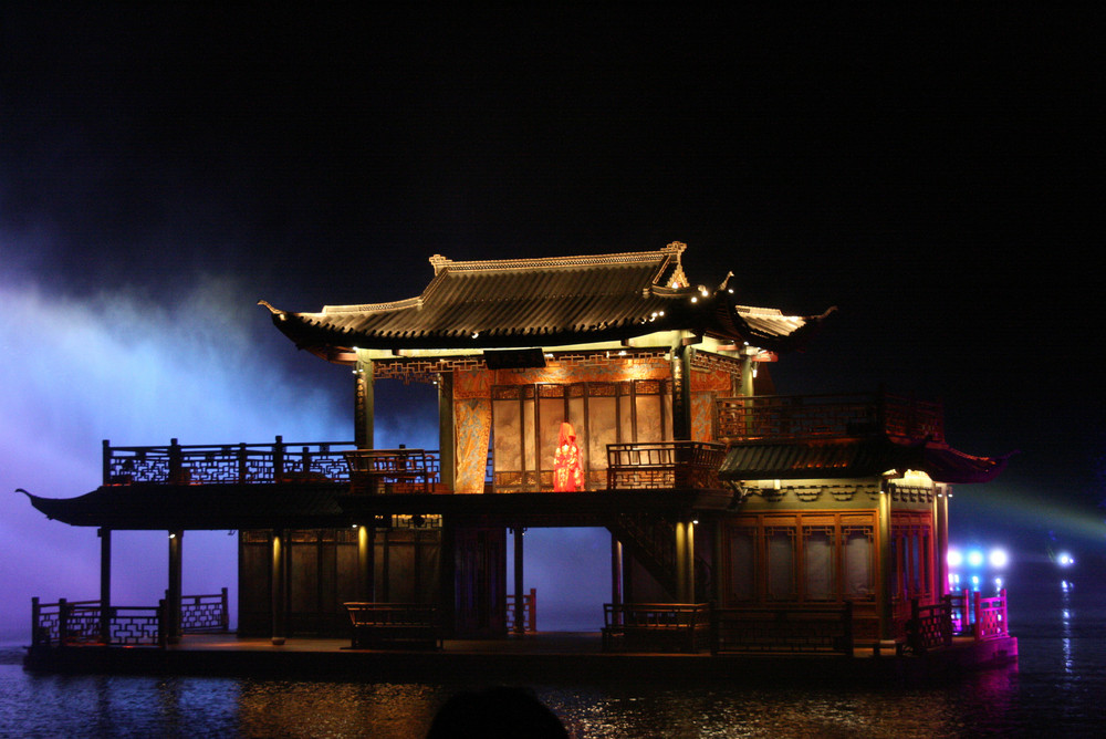 Light & Sound Show in Hangzou (China)