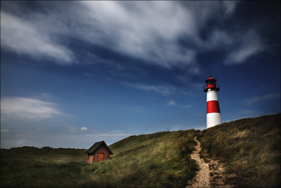 *LIGHTHOUSE*