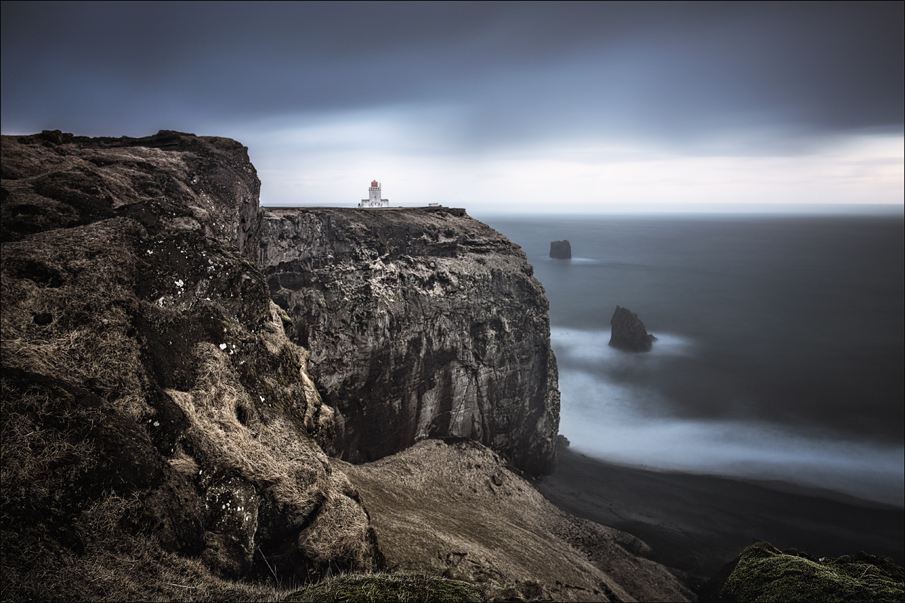 lighthouse vik 