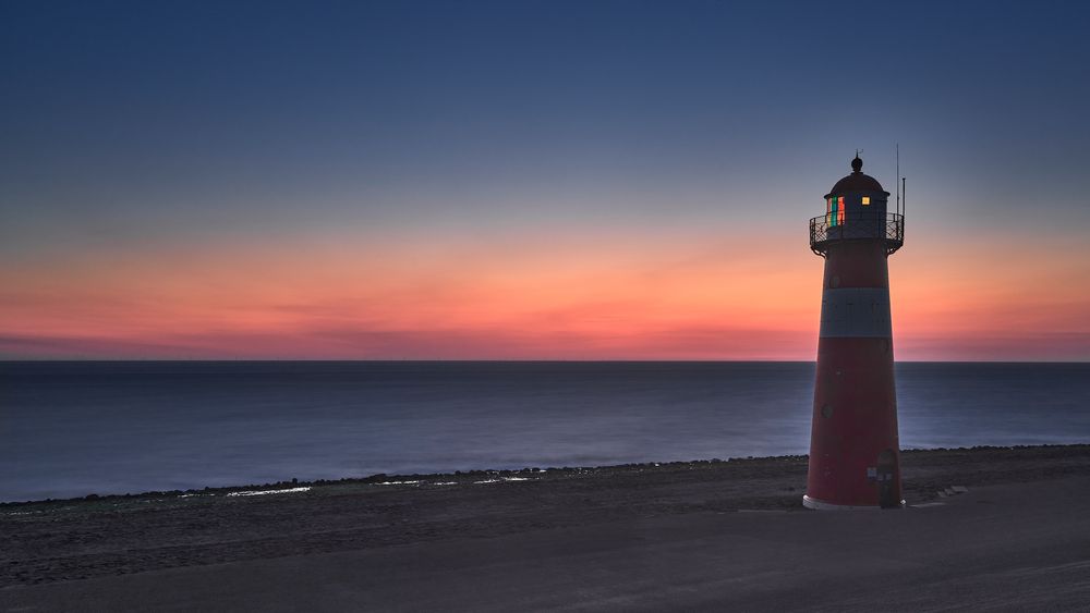 Lighthouses Guardian of the last light Foto & Bild landschaft, meer