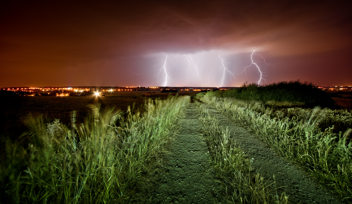 Lightning The Night