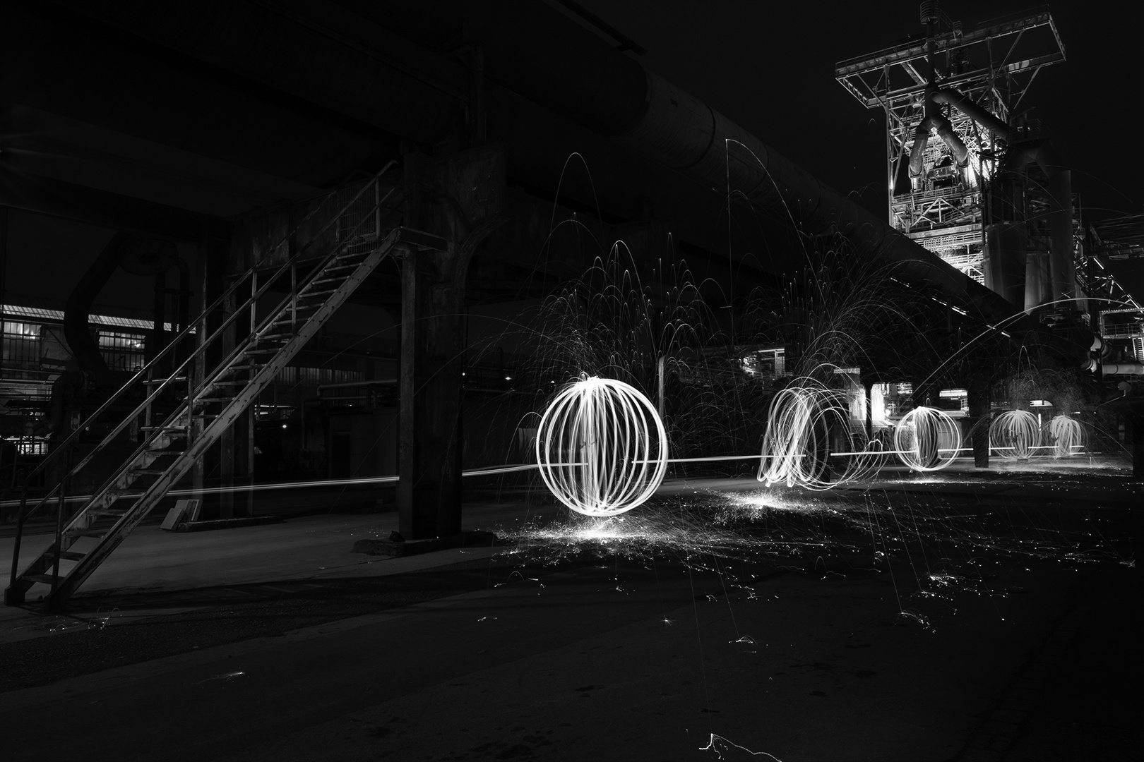 Lightpainting auf der Henrichshütte (1)