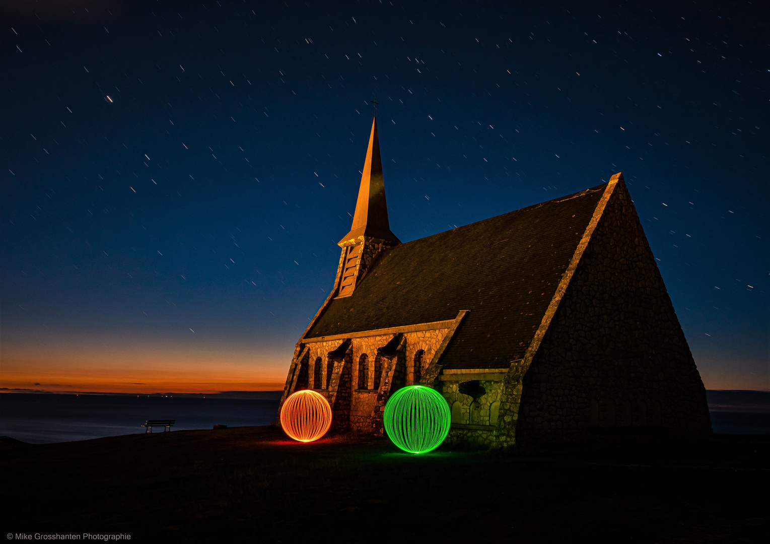 Lightpainting  in Etretat