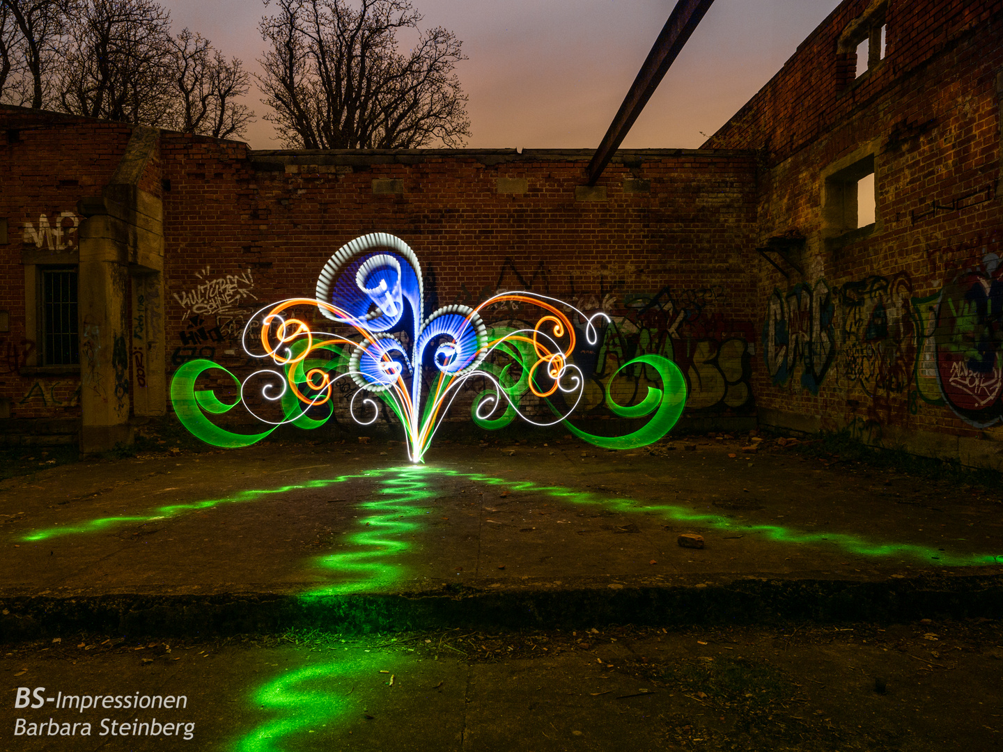 Lightpainting IV