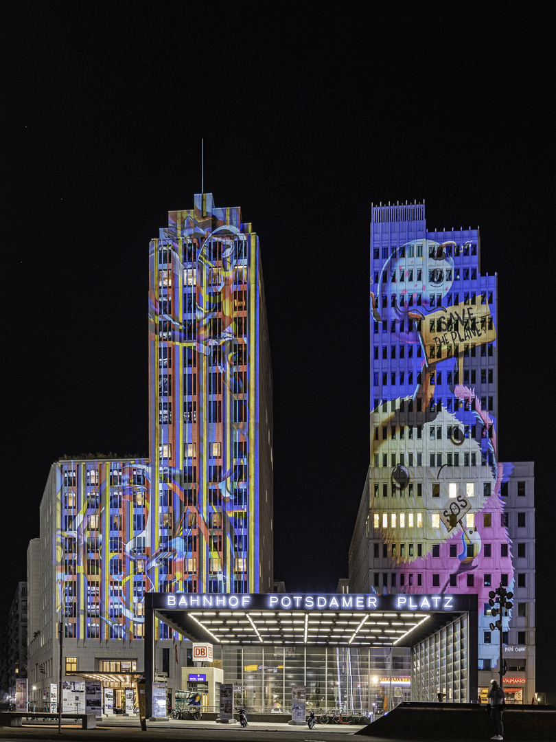 Lights of Berlin. Beisheim Towers.