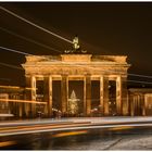 [lights of berlin - brandenburger tor - night passing by]