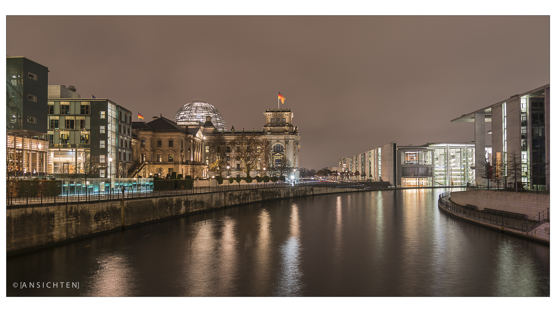 [lights of berlin - reichstag - spree]