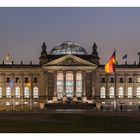 [lights of berlin - reichstag - weihnachtsbaum]