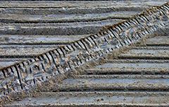 lignes géométriques sur la plage...